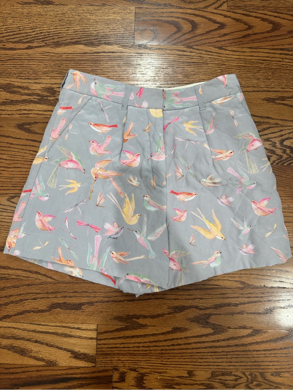 Jill Stuart Light Gray Bird Print Shorts